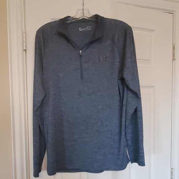 Under Armour long sleeve shirt - Picture 1 of 3